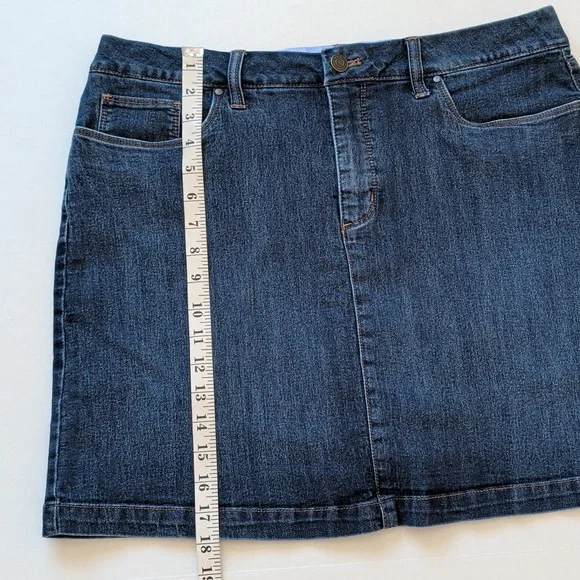 Croft & Barrow Effortless Stretch Denim Jean Skort 14 Blue Built-in Shorts - Picture 13 of 14